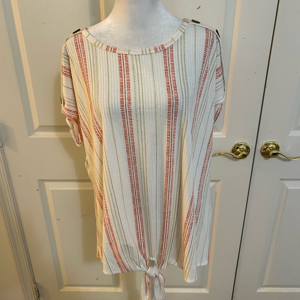 Cure cream, orange, and tan front tie top, 2X